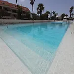 Playa Honda * פלאייה דה לאס אמריקס
